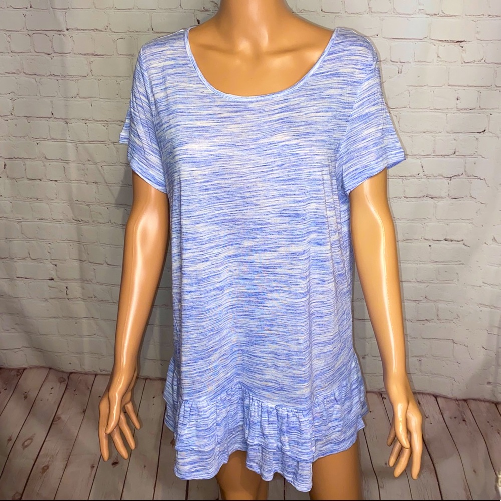 Bass adorable blue & white ruffled top size large